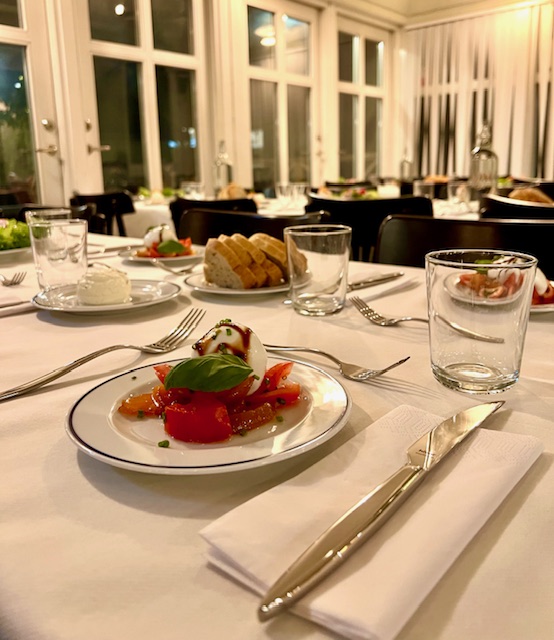 Julbord på Prins Bertils Boulehall