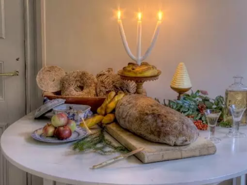 Julbord på Kristinehovs Malmgård - Röda Salongen