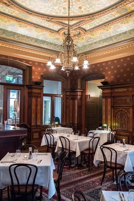 Julbord på Bistro Royal i Nyhamnen / Centralenområdet – bild 4