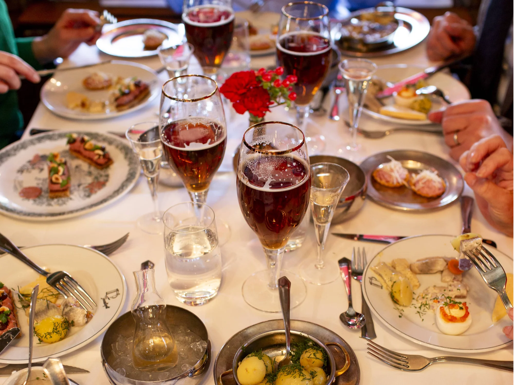 Traditionellt vs. modernt julbord – vad passar er?